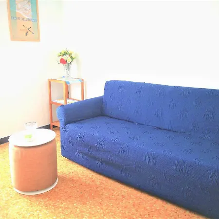 Casa Vacanze Nonna Gina S. Bartolomeo Al Mare *
