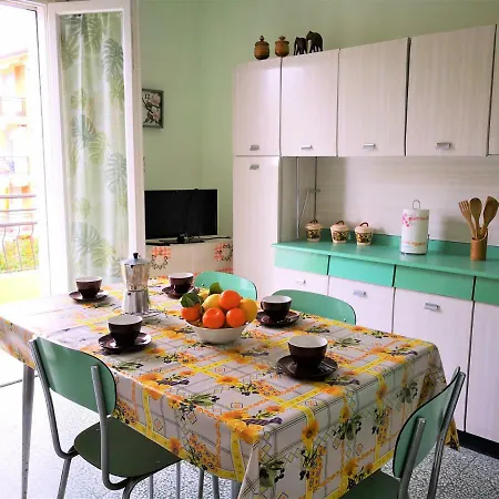 Casa Vacanze Nonna Gina S. Bartolomeo Al Mare